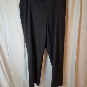 Haggar Men's Black Dress Pants - Size 42